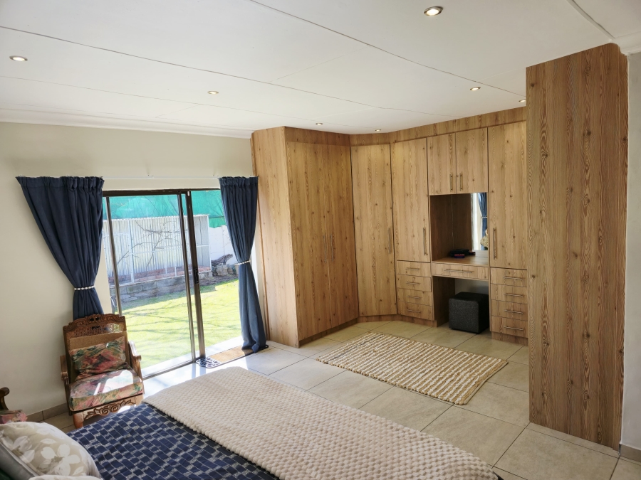 4 Bedroom Property for Sale in Vrede Free State